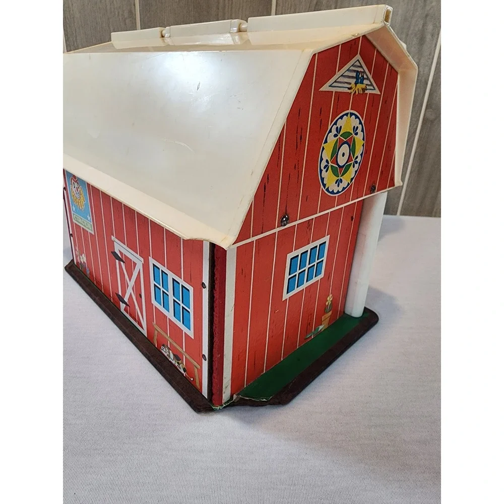 Fisher-Price Vintage Little People Play Family Farm 1970s Barn With Silo 915